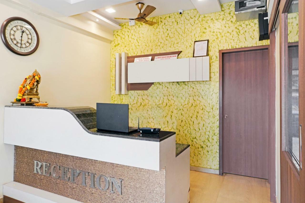 Oyo 29634 Hotel Navalai Pride Ratnāgiri Kültér fotó