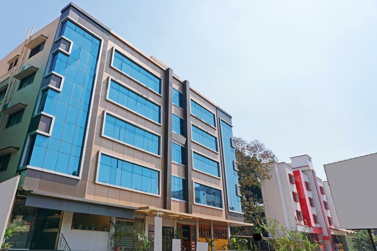 Oyo 29634 Hotel Navalai Pride Ratnāgiri Kültér fotó